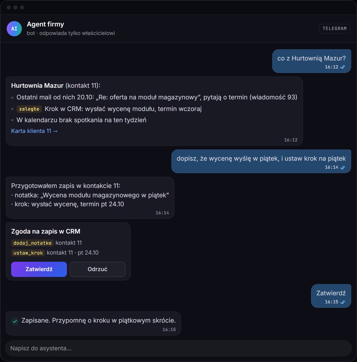 Rozmowa z agentem AI w komunikatorze: pytanie o klienta, odpowiedź z faktami z CRM i poczty oraz prośba o zgodę na zapis notatki